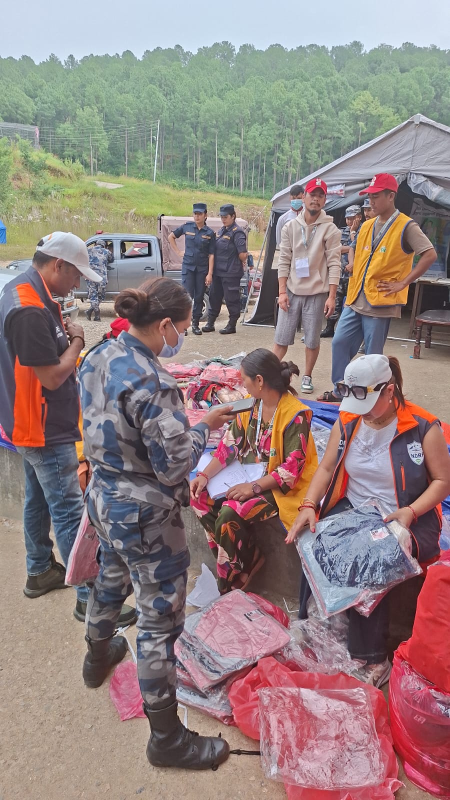 Relief Support at Covered Hall Holding Centre - Image 6