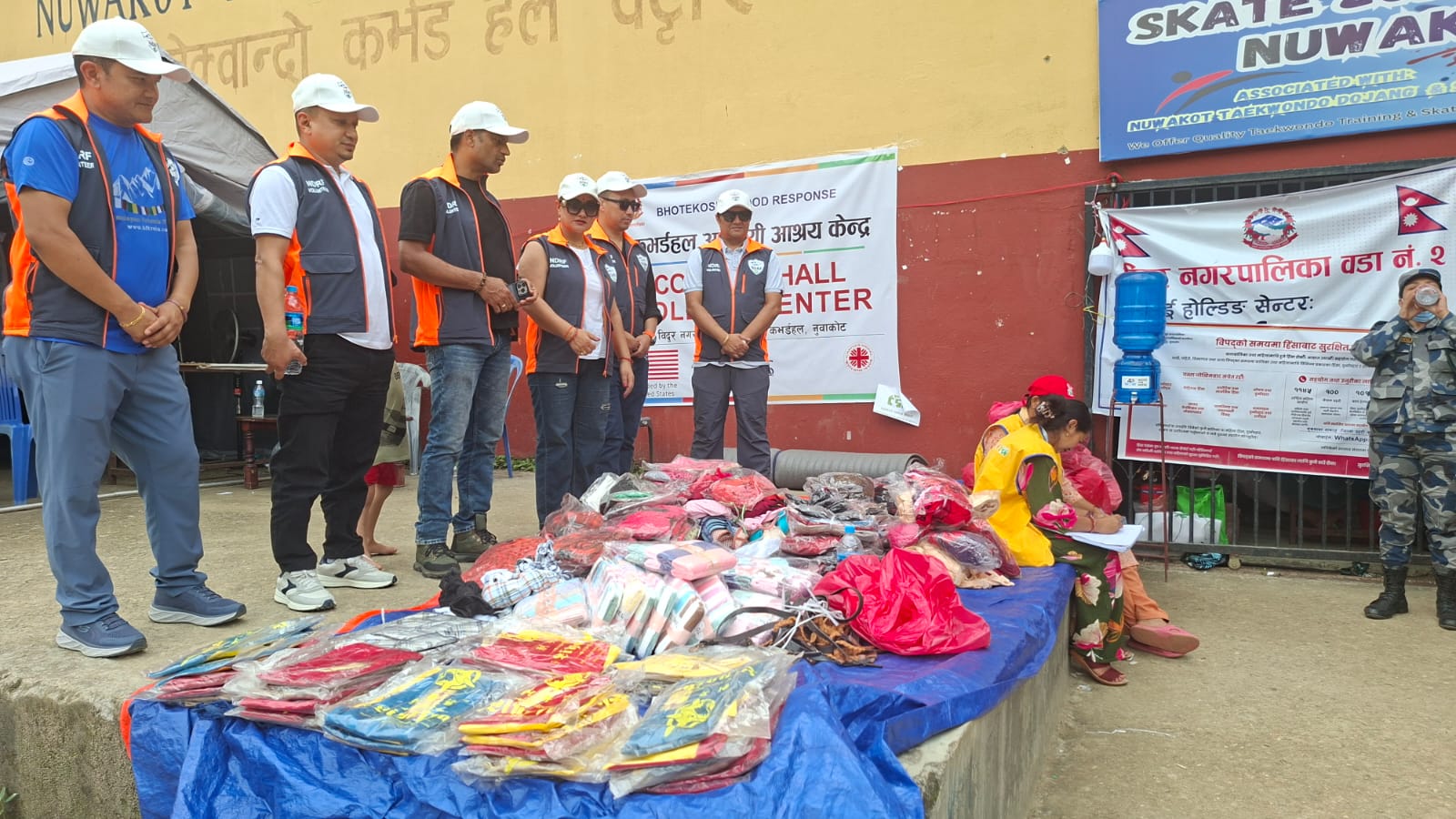 Relief Support at Covered Hall Holding Centre - Image 3